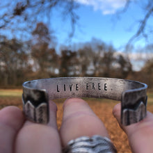 Load image into Gallery viewer, Mountain Cuff