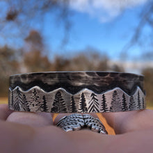 Load image into Gallery viewer, Mountain Cuff