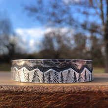 Load image into Gallery viewer, Mountain Cuff