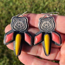 Load image into Gallery viewer, Grizzly Earrings