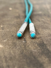 Load image into Gallery viewer, Turquoise Bolos