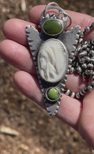 Load and play video in Gallery viewer, Arrowhead Chief Necklace