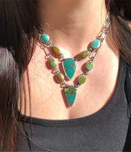 Load image into Gallery viewer, Arrowhead Necklace