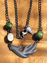 Load image into Gallery viewer, Triple Stone Antler