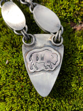 Load image into Gallery viewer, Arrowhead Necklace