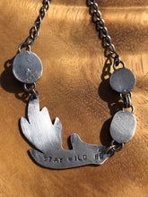 Load image into Gallery viewer, Triple Stone Antler