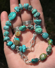 Load image into Gallery viewer, Turquoise Bracelet
