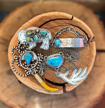 Load image into Gallery viewer, Kingman &amp;  Antler Necklace
