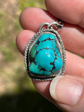 Load image into Gallery viewer, Turquoise Nugget Necklace

