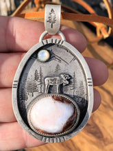 Load image into Gallery viewer, Sterling Moose Pendant
