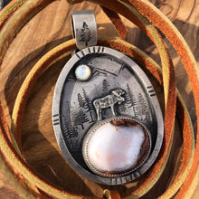 Load image into Gallery viewer, Sterling Moose Pendant
